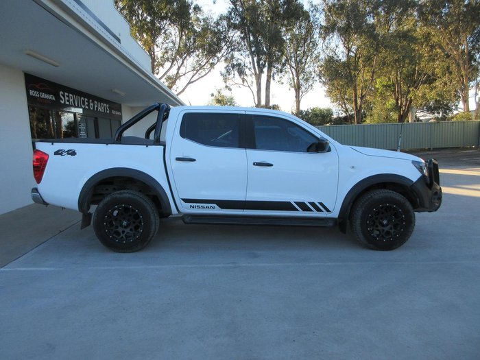 2019 Nissan Navara SL