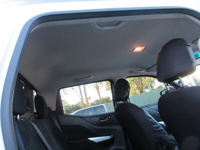 2019 Nissan Navara SL