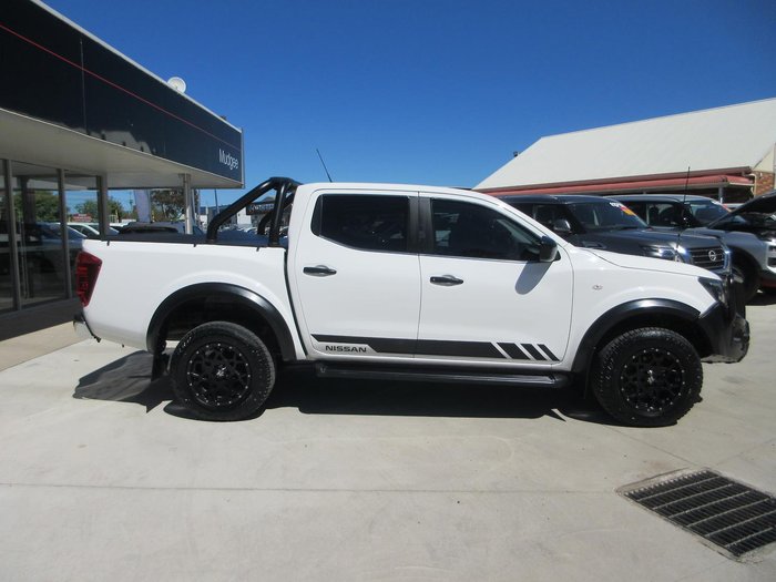 2019 Nissan Navara SL
