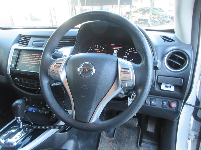 2019 Nissan Navara SL