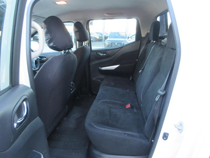 2019 Nissan Navara SL