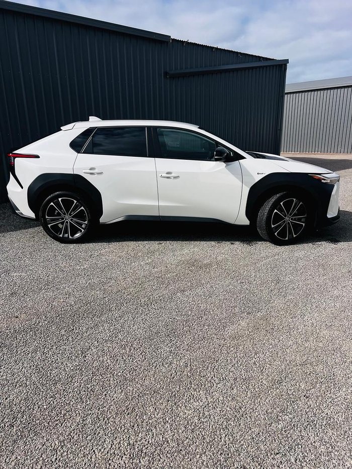 2024 Toyota bZ4X