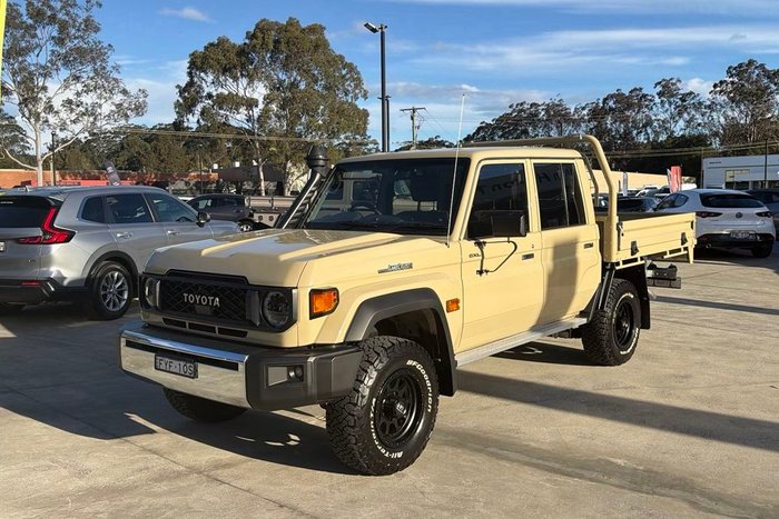 2025 Toyota Landcruiser GXL