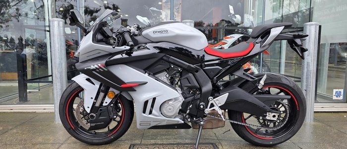 2025 CFMOTO 675SR-R SR Grey