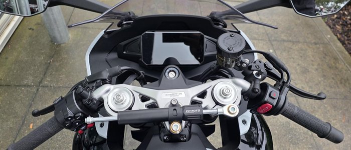 2025 CFMOTO 675SR-R SR Grey