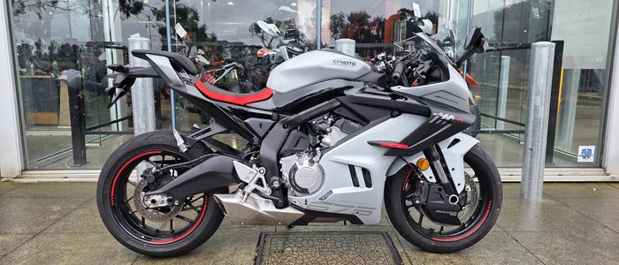 2025 CFMOTO 675SR-R SR Grey
