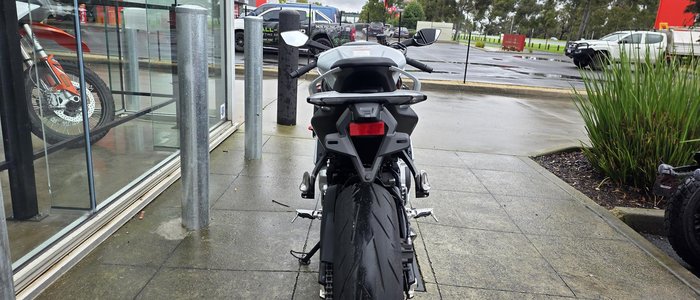 2025 CFMOTO 675SR-R SR Grey