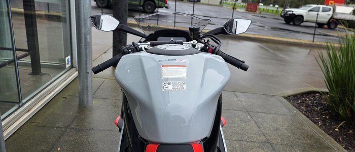 2025 CFMOTO 675SR-R SR Grey