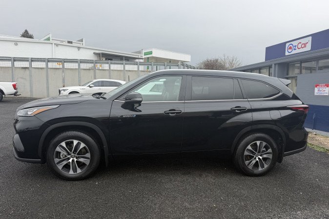 2024 TOYOTA KLUGER GXL HYBRID AWD