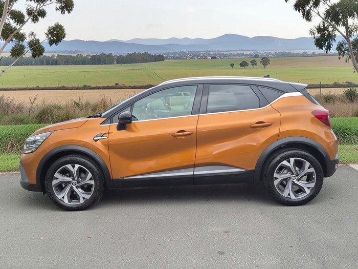 2022 Renault Captur R.S. Line