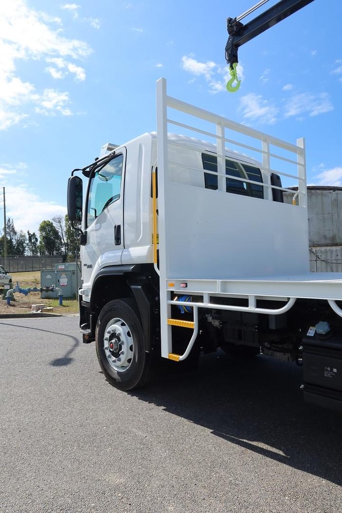 2026 Isuzu F Series FVY 260-300 AT R67