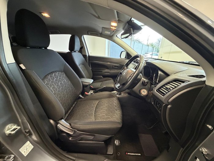 2022 Mitsubishi ASX ES