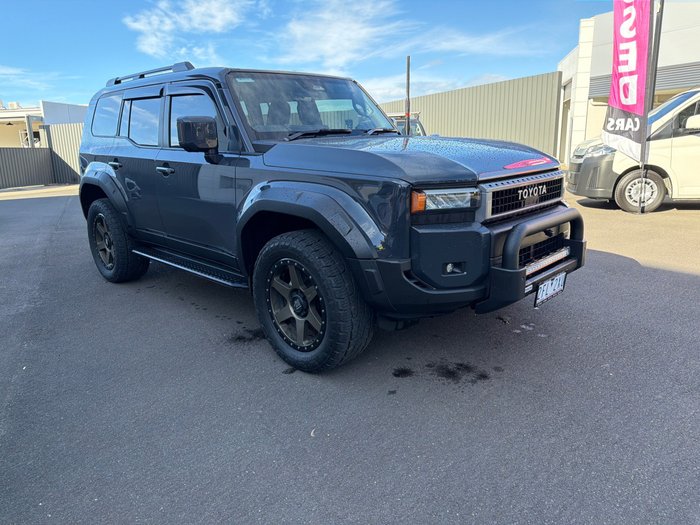 2025 Toyota LandCruiser Prado