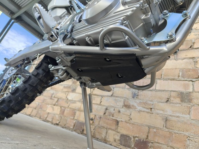 2027 KAWASAKI KLX140RL MINI BIKE WHITE