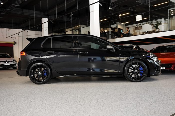 2023 Volkswagen Golf R