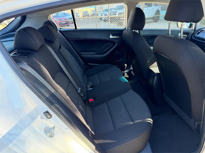 2017 KIA CERATO S