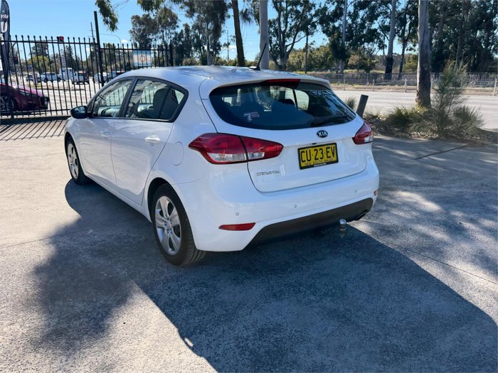 2017 KIA CERATO S