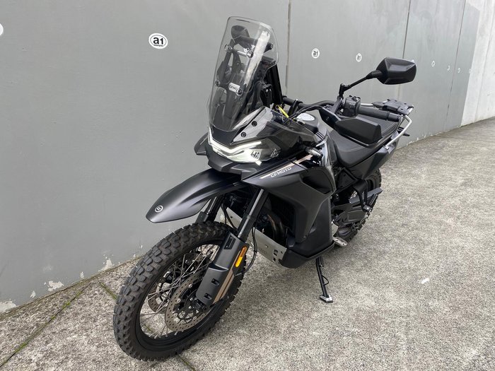 2025 CFMOTO 800MT-X
