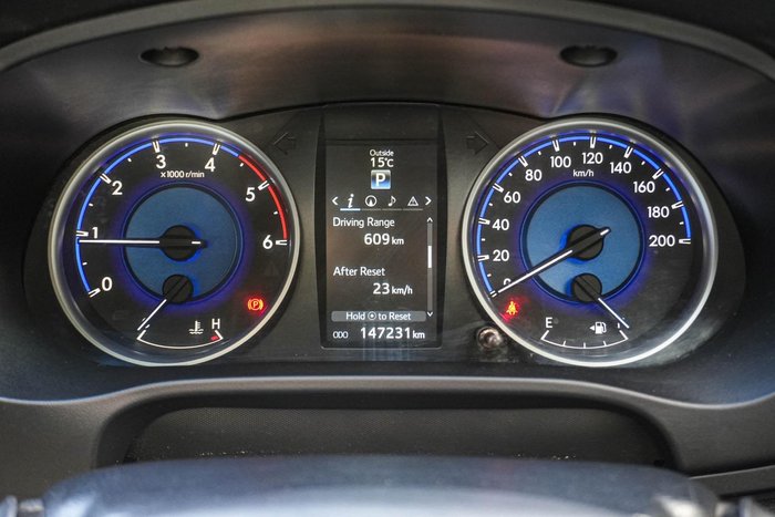 2017 Toyota Hilux SR5