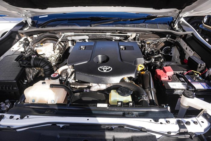 2017 Toyota Hilux SR5