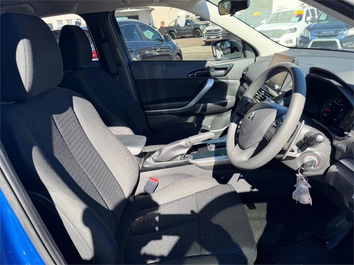 2023 MITSUBISHI ECLIPSE CROSS ES (2WD)