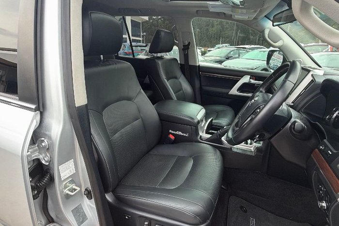 2017 Toyota Landcruiser VX