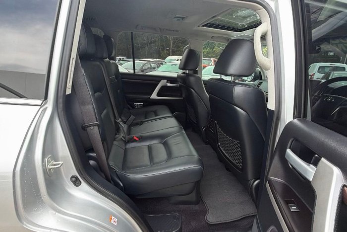 2017 Toyota Landcruiser VX