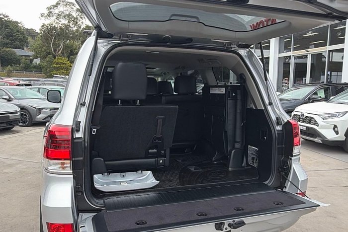 2017 Toyota Landcruiser VX