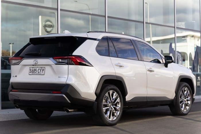 2020 Toyota RAV4 Cruiser