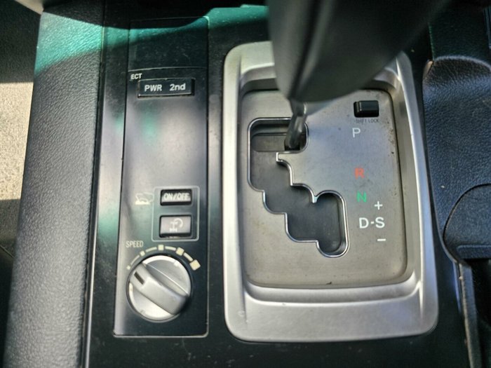 2015 Toyota Landcruiser GXL