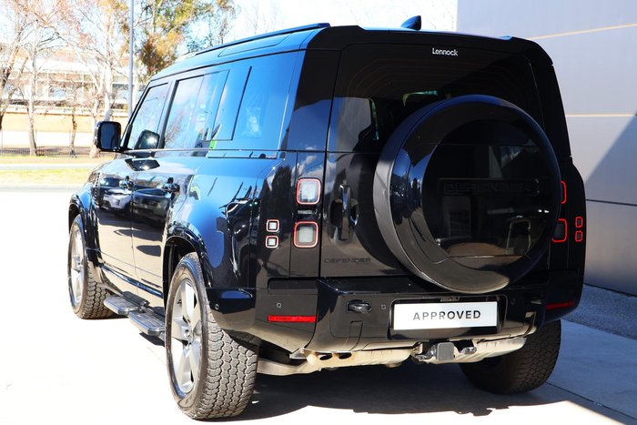 2025 Land Rover Defender 110 D350 X-Dynamic HSE