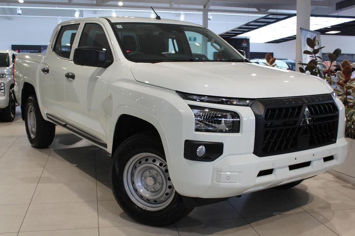 2026 Mitsubishi Triton GLX