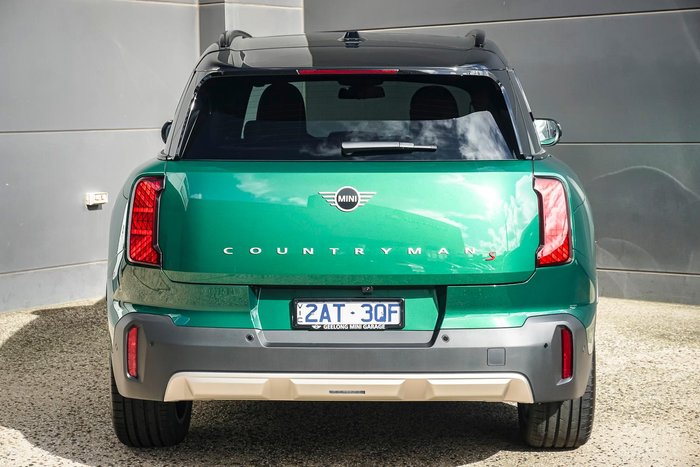 2026 MINI Countryman S Favoured