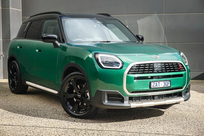2026 MINI Countryman S Favoured