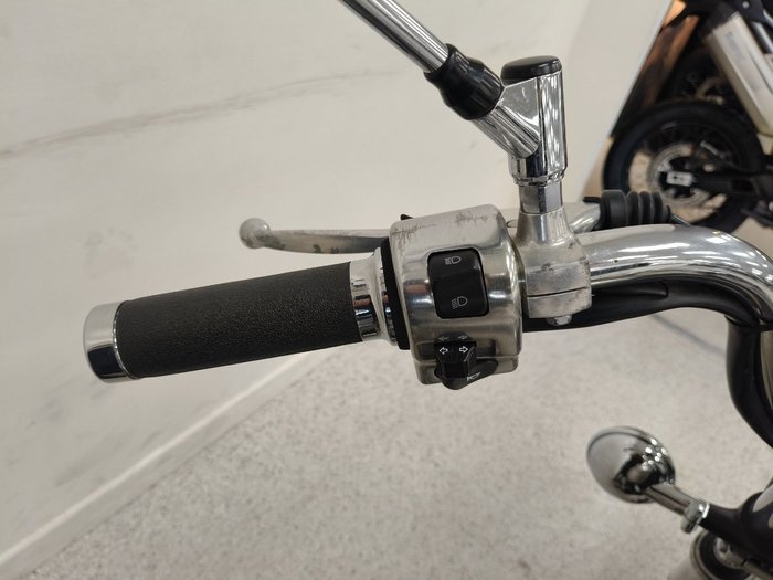 2014 YAMAHA XVS650 V-STAR CUSTOM CHROME
