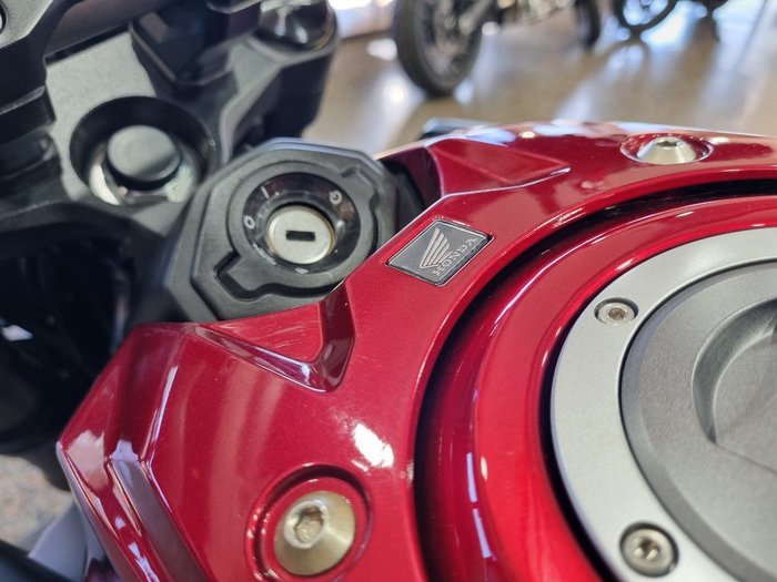 2023 Honda CB650R Red
