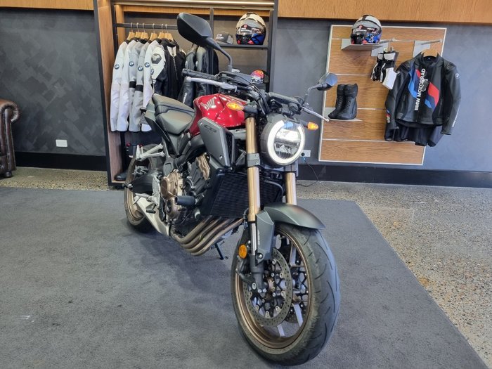 2023 Honda CB650R Red