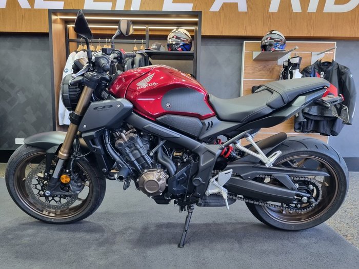 2023 Honda CB650R Red