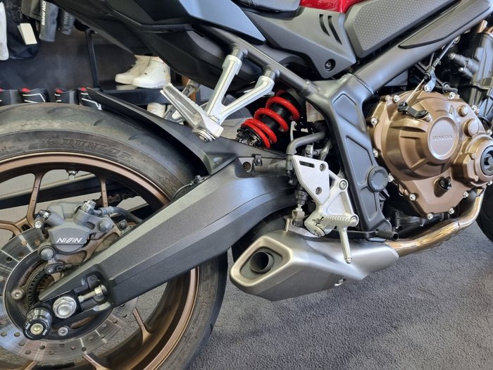2023 Honda CB650R Red