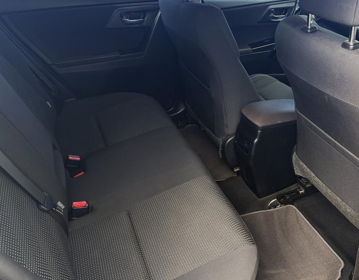 2016 Toyota Corolla Ascent Sport