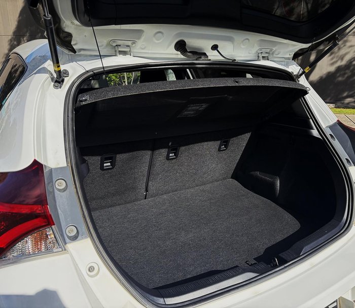 2016 Toyota Corolla Ascent Sport