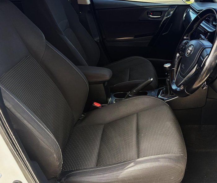 2016 Toyota Corolla Ascent Sport