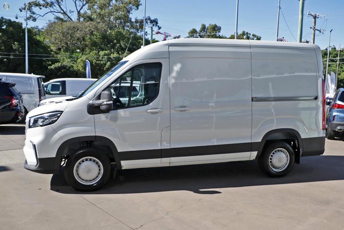2026 LDV Deliver 9 MWB Mid Roof
