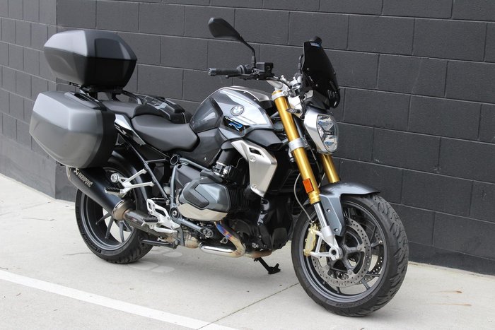 2020 BMW