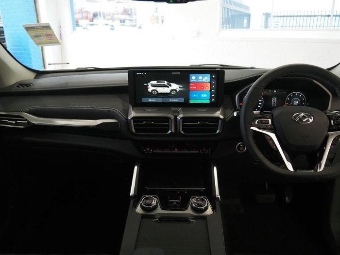 2025 LDV D90 Executive