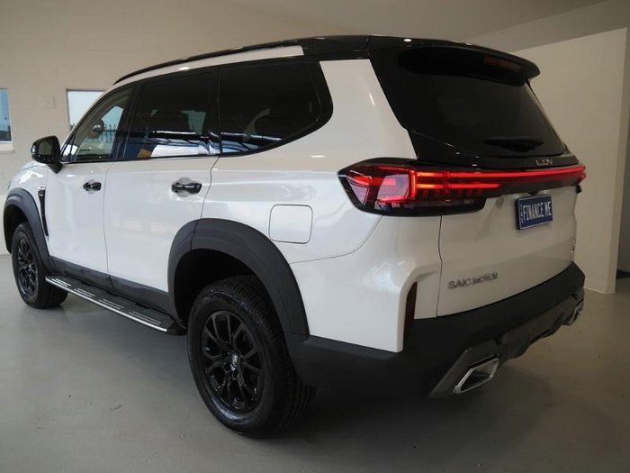 2025 LDV D90 Executive