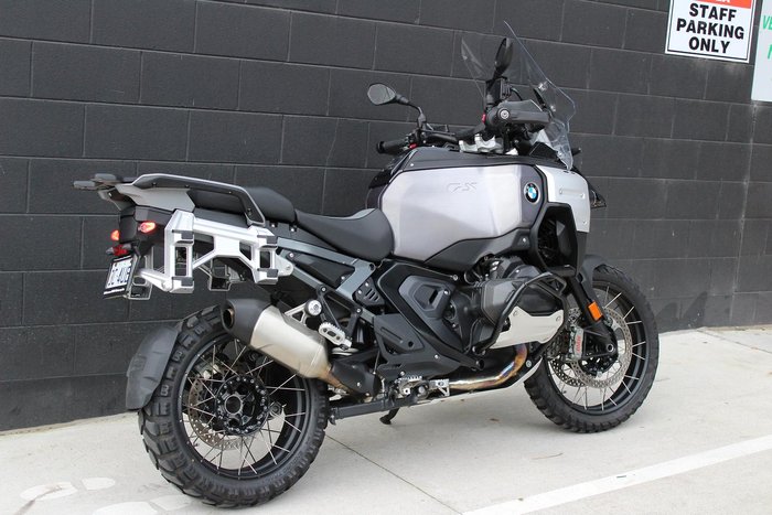 2024 BMW