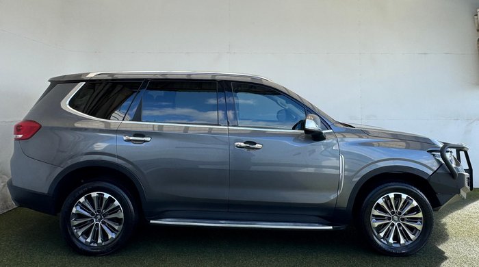 2022 LDV D90 Executive