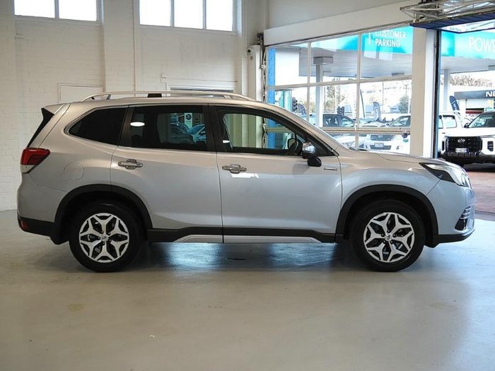 2023 Subaru Forester Hybrid L