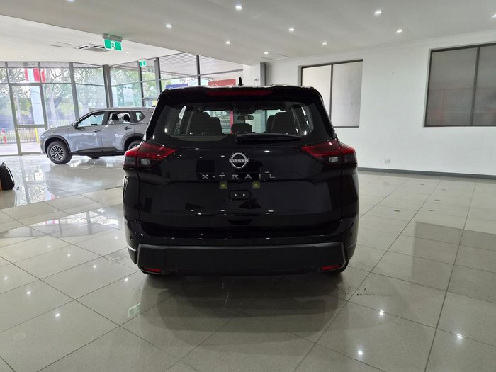 2026 Nissan X-TRAIL ST